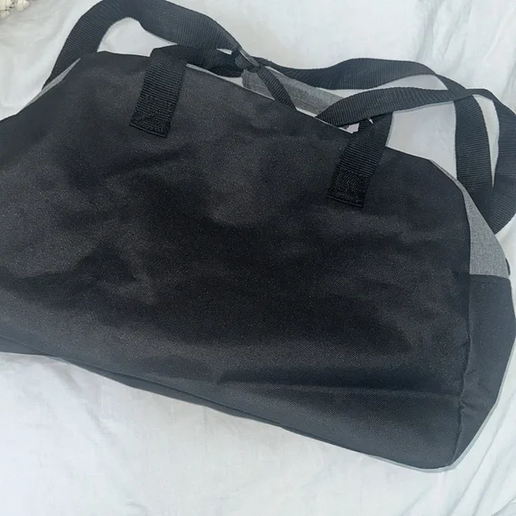 LA duffle bag - Picture 4 of 4